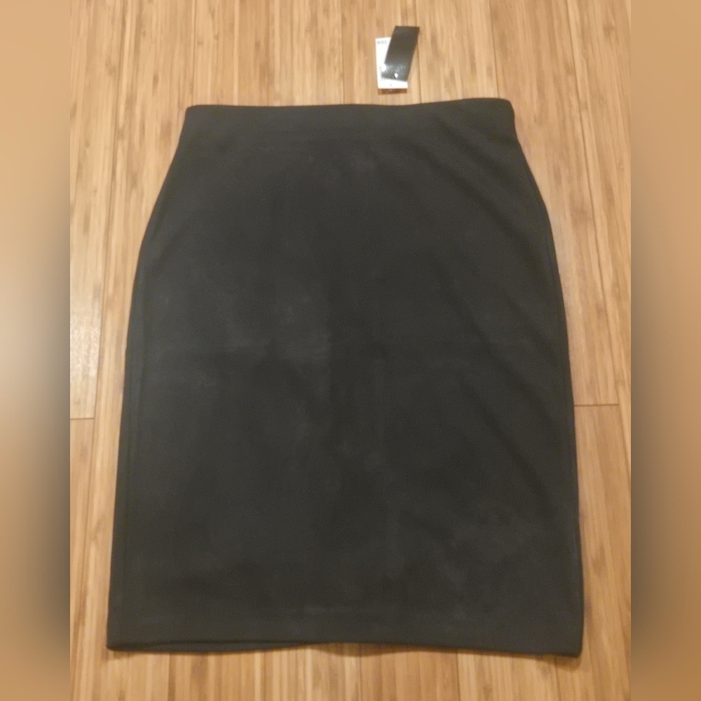 NWT Premise Studio Elegant Black Pencil Skirt